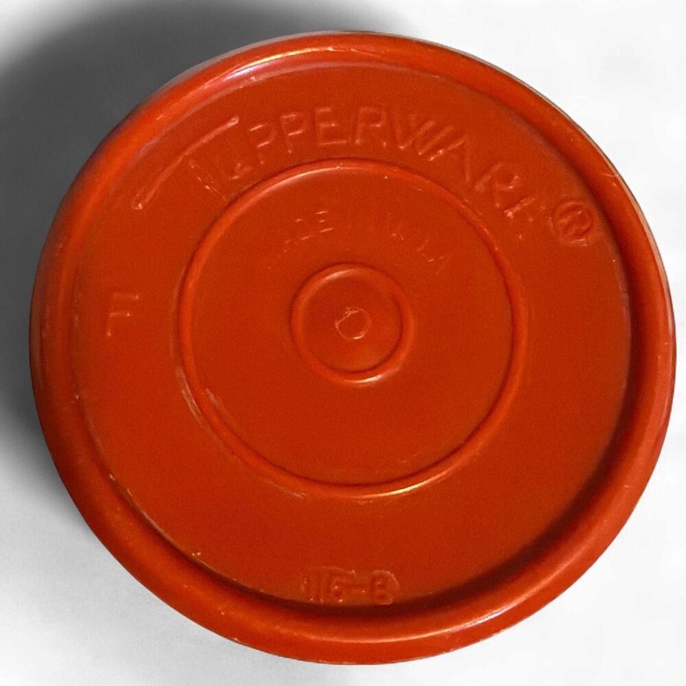 Tupperware multi Dinnerware - Picture 3 of 3